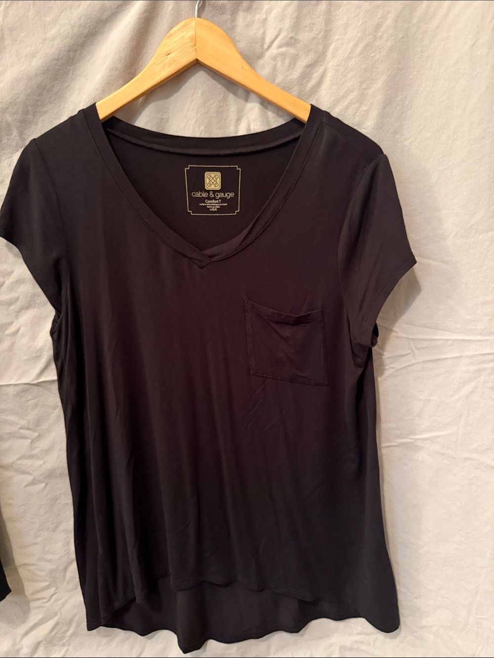Cable & Gauge Black V-Neck Short Sleeve Pocket Tee Top